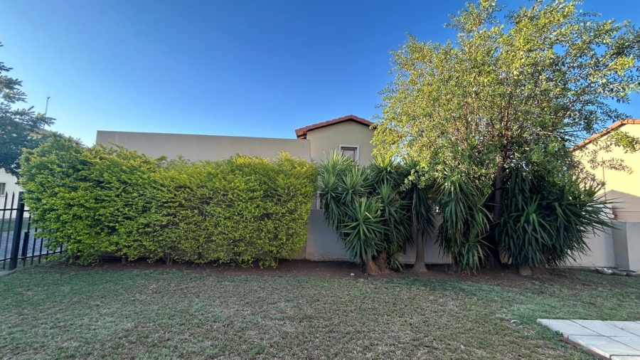 3 Bedroom Property for Sale in Waterval East North West